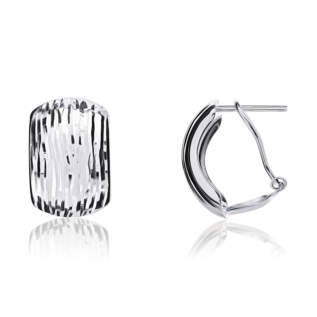 9CT WG 10MM WIDE RIBBED CURVED PEG & CLIP EARRINGS
