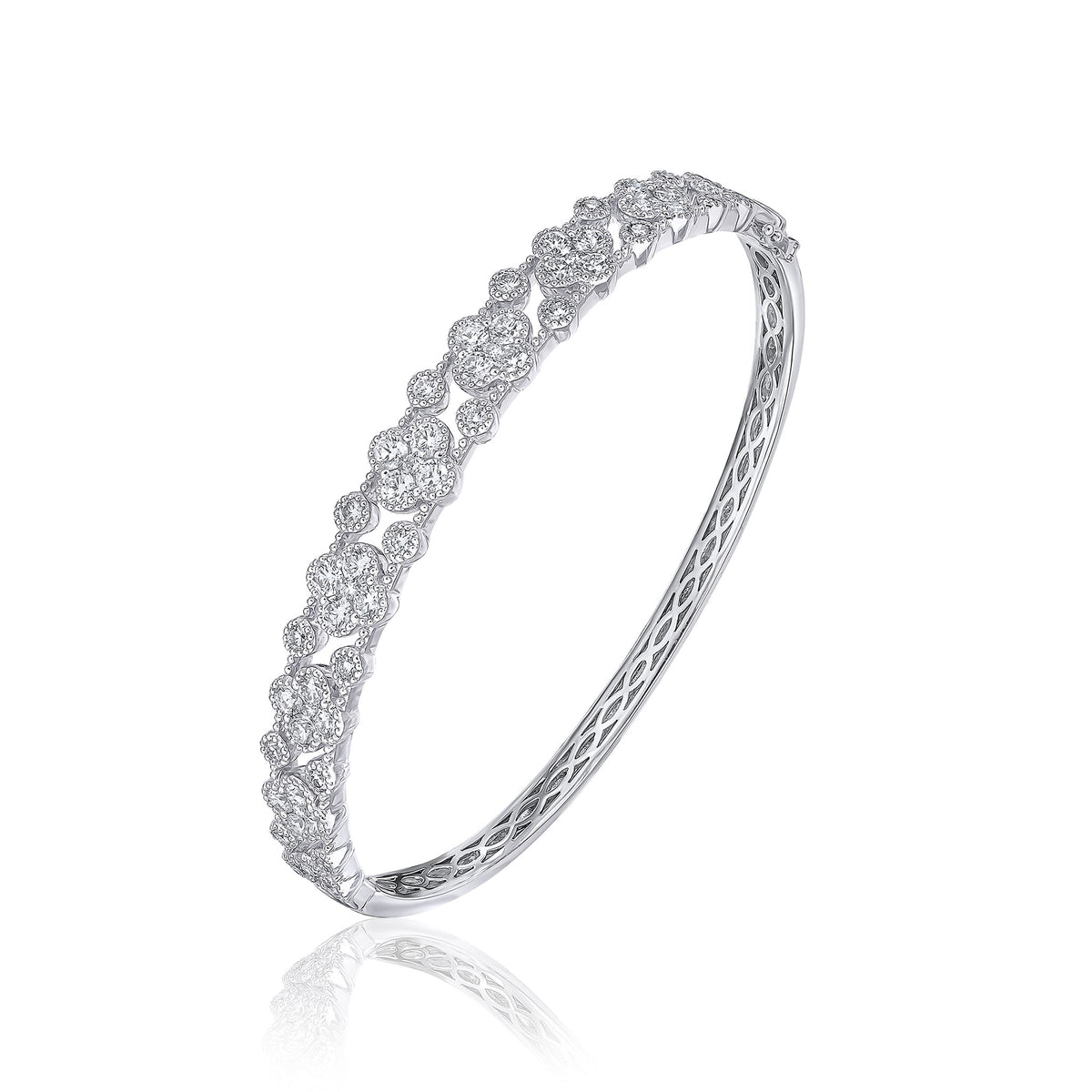 18YG DIAMOND CLOVER MILLEGRAIN SET BANGLE