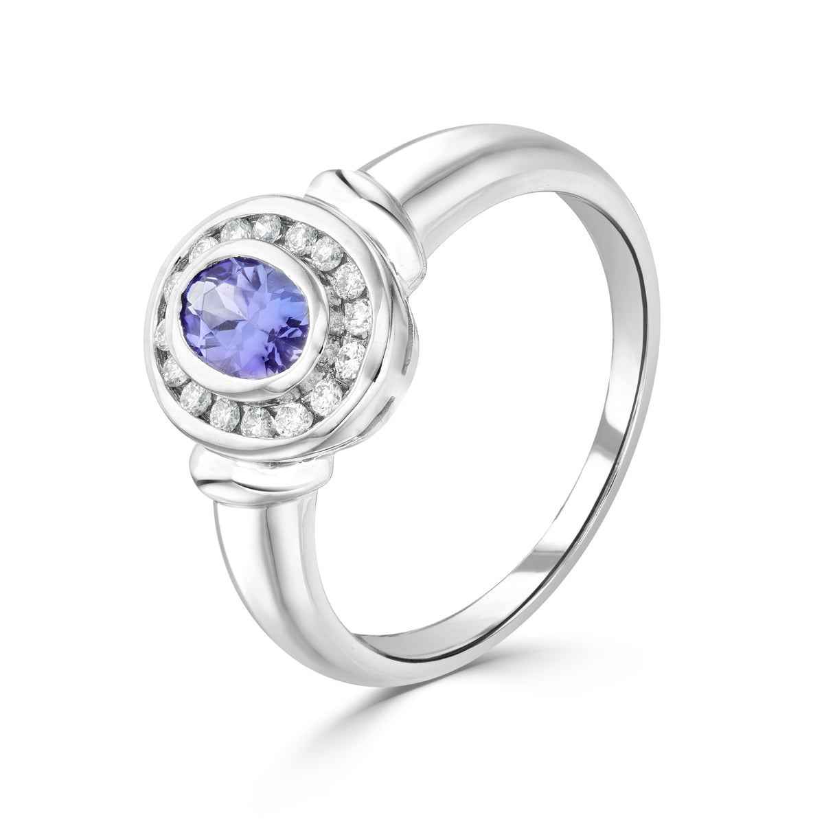 9WG.OV.TANZ&DIA CLUS RING