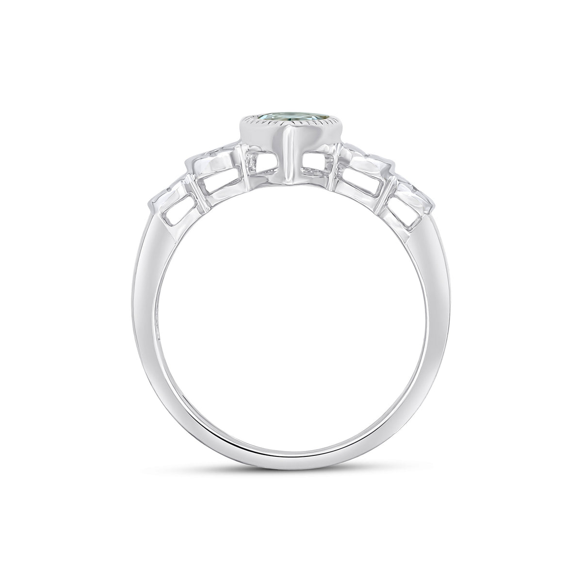 9CT WHITE GOLD MILLEGRAIN PEARSHAPE AQUA AND ILLUSION DIAMOND 4ST SHOULDERS RING.